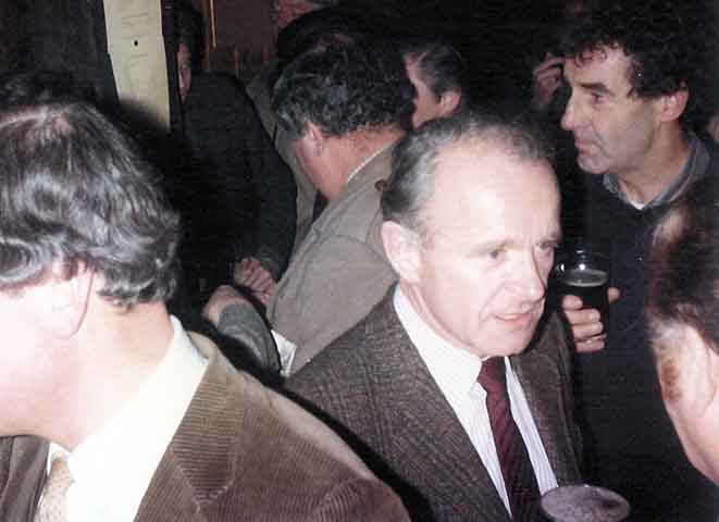 15AGM1983.jpg, 19961 bytes