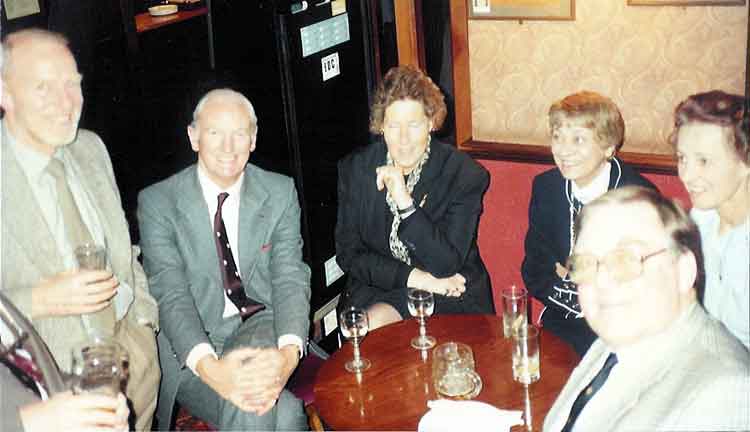 19AGM1992.jpg, 25075 bytes