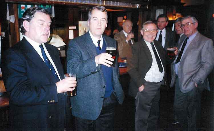 05AGM1993.jpg, 24244 bytes