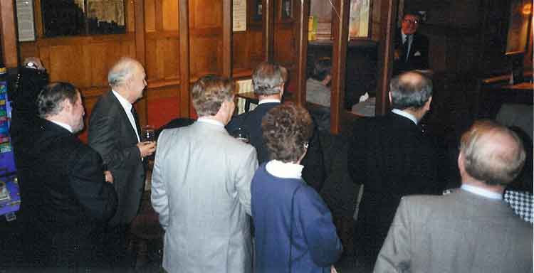 02AGM1994.jpg, 18054 bytes