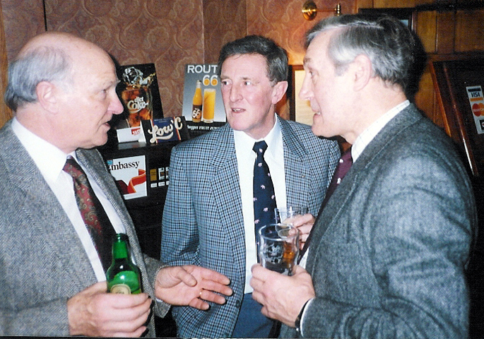 11AGM1994.jpg, 265311 bytes