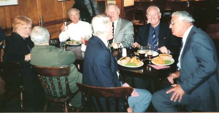 16AGM2001.jpg, 20624 bytes