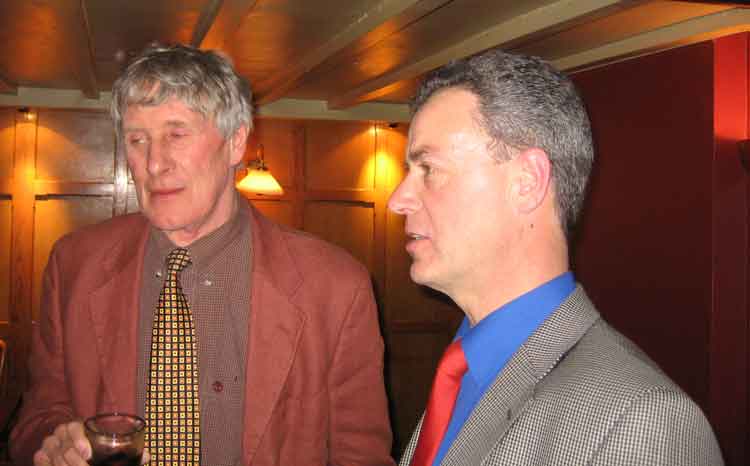 AGM2006-20.jpg, 23113 bytes