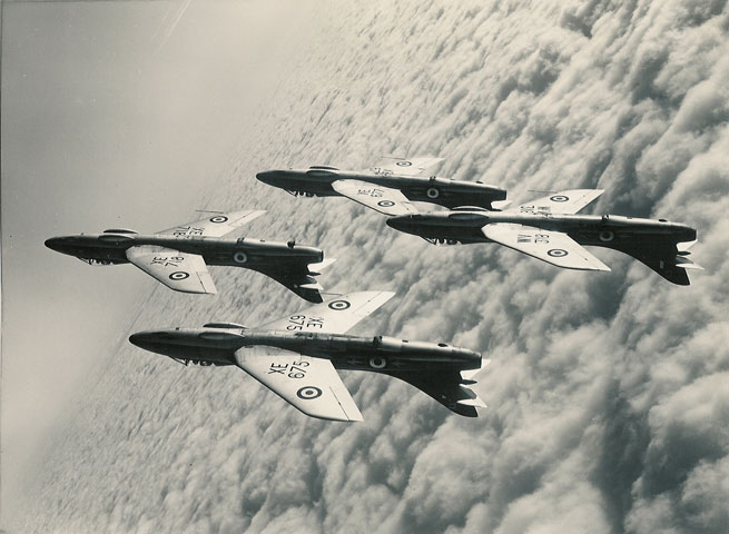 93sqnpic002.jpg, 67186 bytes